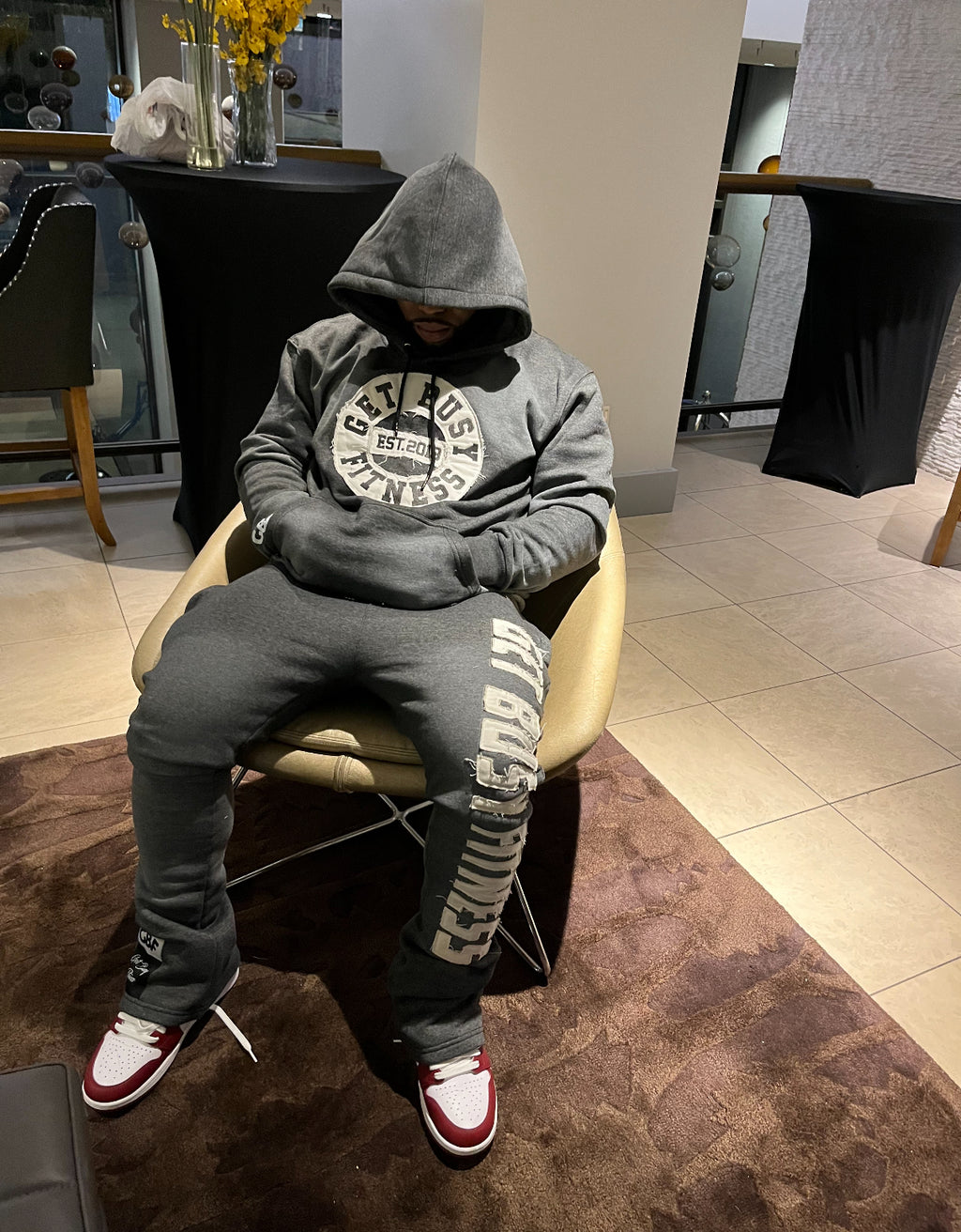 GET BUSY LOGO SUIT SUNFADED FLARED